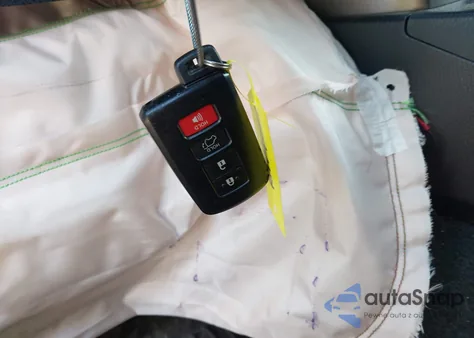 2018 Toyota Rav4 Xle из США, поврежденный, VIN JTMRFREV0JD249746